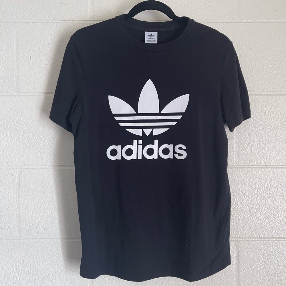 Adidas T-Shirt